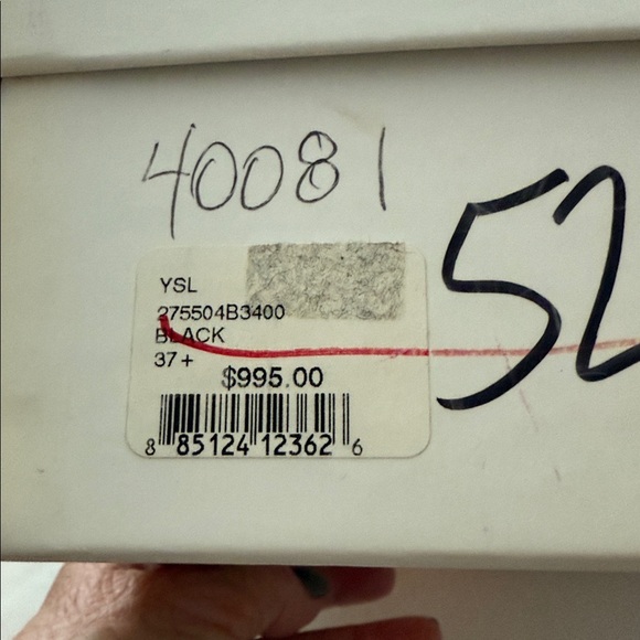 YSL pumps with embroidered detail - Picture 8 of 8